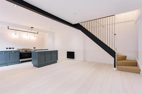 2 bedroom flat to rent, Fonthill Mews, Finsbury Park