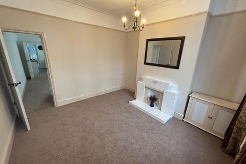 2 bedroom terraced house to rent, Bradford Terrace, Stoke-On-Trent