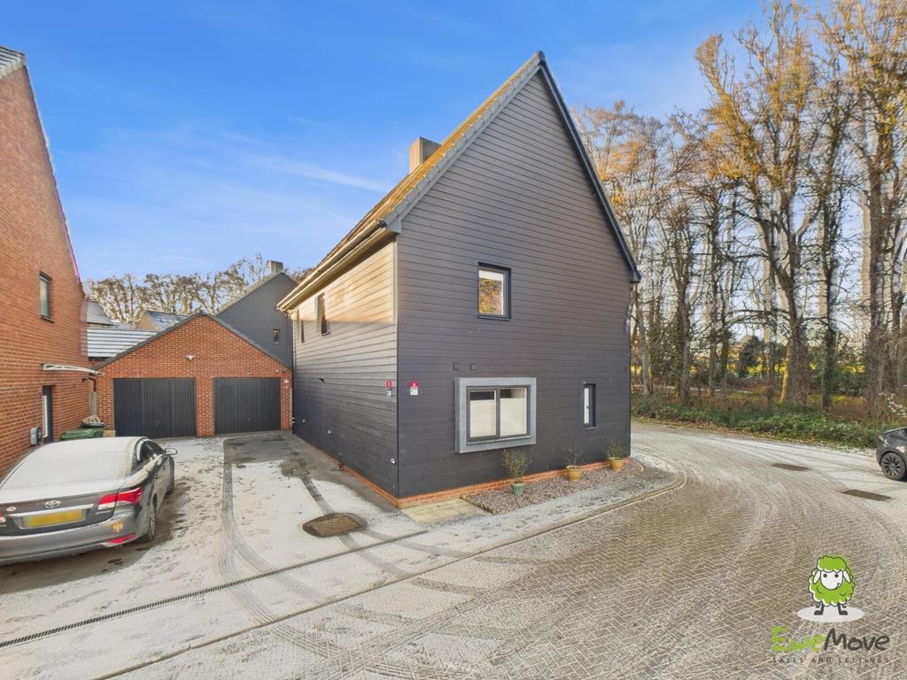 Ewe Move Estate Agents Basingstoke - Fairway Road