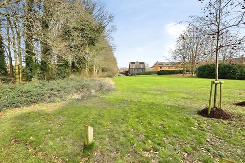 undefined, FAIRWAY ROAD, BASINGSTOKE, RG24