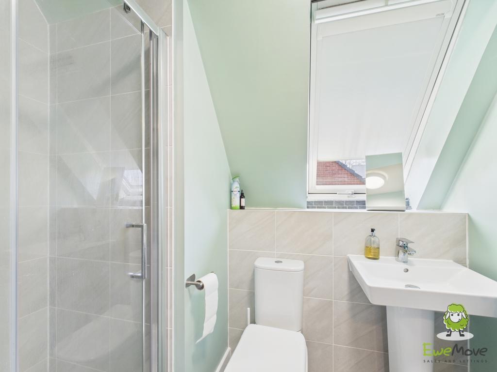 Ewe Move Estate Agents Basingstoke - Fairway Road