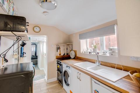 2 bedroom terraced house for sale, Jews Lane, Upper Gornal, Dudley, West Midlands, DY3