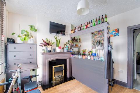 2 bedroom terraced house for sale, Jews Lane, Upper Gornal, Dudley, West Midlands, DY3