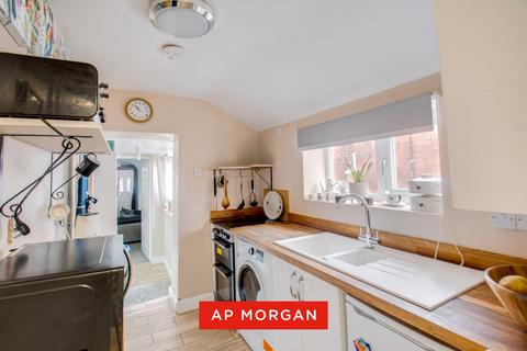 2 bedroom terraced house for sale, Jews Lane, Upper Gornal, Dudley, West Midlands, DY3