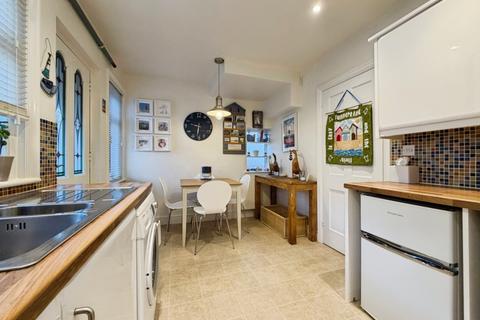 2 bedroom semi-detached house for sale, Windmill Street, Hythe