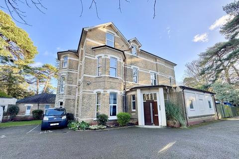 2 bedroom apartment for sale, Cedarwood, Christchurch Road, Bournemouth, BH1