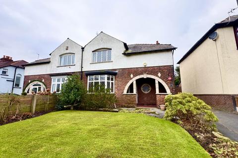 3 bedroom semi-detached house for sale, Rainford Road, Windle