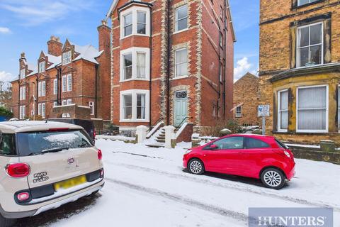 3 bedroom flat for sale, Craven Street, Scarborough