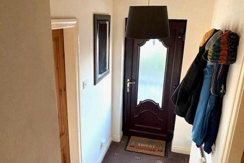 5 bedroom semi-detached house for sale, Greenside Crescent, Huddersfield