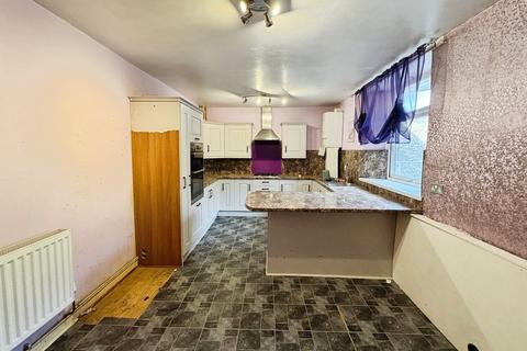6 bedroom terraced house for sale, Maesteg Road, Cymmer, Port Talbot, SA13