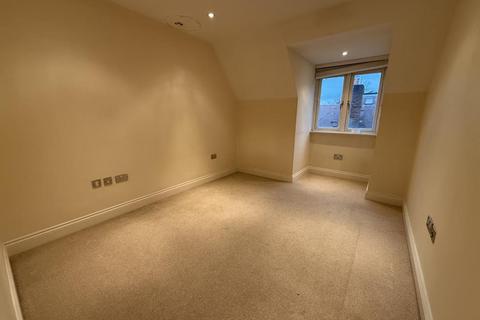 undefined, Sunningdale,  Surrey,  SL5