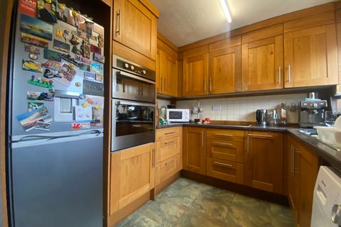 2 bedroom semi-detached house to rent, Portchester Gardens, Wakes Meadow, NN3 9UP