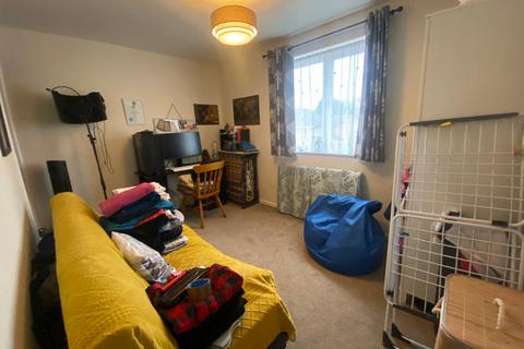2 bedroom semi-detached house to rent, Portchester Gardens, Wakes Meadow, NN3 9UP