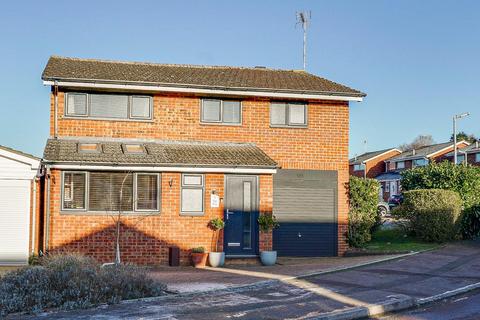 4 bedroom detached house for sale, The Stile, Heath And Reach, Leighton Buzzard