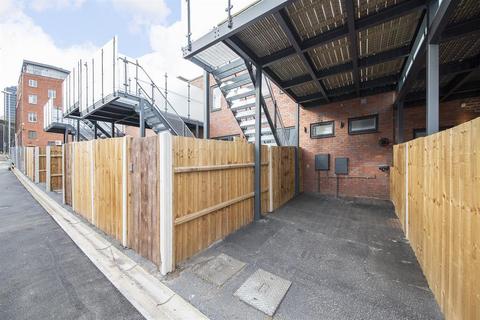 2 bedroom terraced house to rent, Melbourne Street, Leeds, West Yorkshire, LS2 7PS