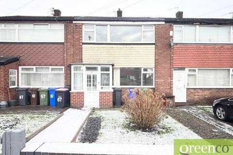 3 bedroom terraced house to rent, Heys Avenue, Manchester M27