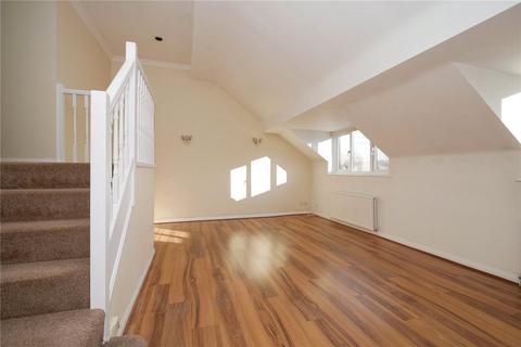 2 bedroom flat to rent, Ridgewood Close, Shipley BD17