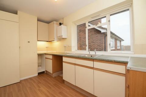 1 bedroom flat for sale, Compton Crescent, Northolt UB5