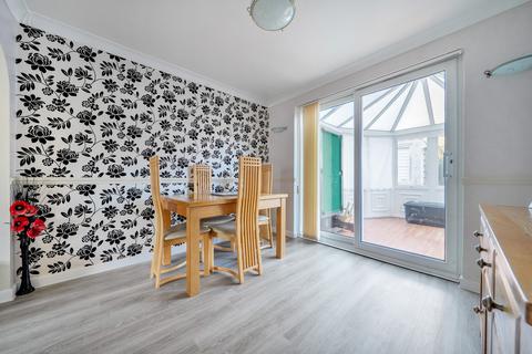 3 bedroom semi-detached house for sale, Edgar Road, Sevenoaks TN15