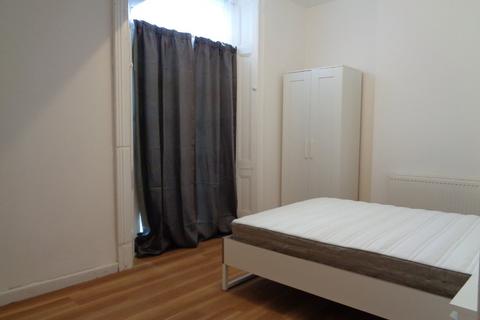 1 bedroom flat to rent, Newport Road, Roath, Cardiff, CF24
