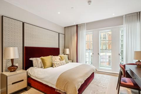 3 bedroom flat to rent, Basil Street, London, SW3