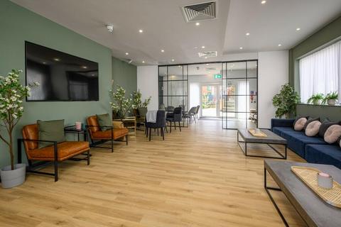 2 bedroom flat to rent, at Market Quarter, 102, 45 Bernard Street SO14