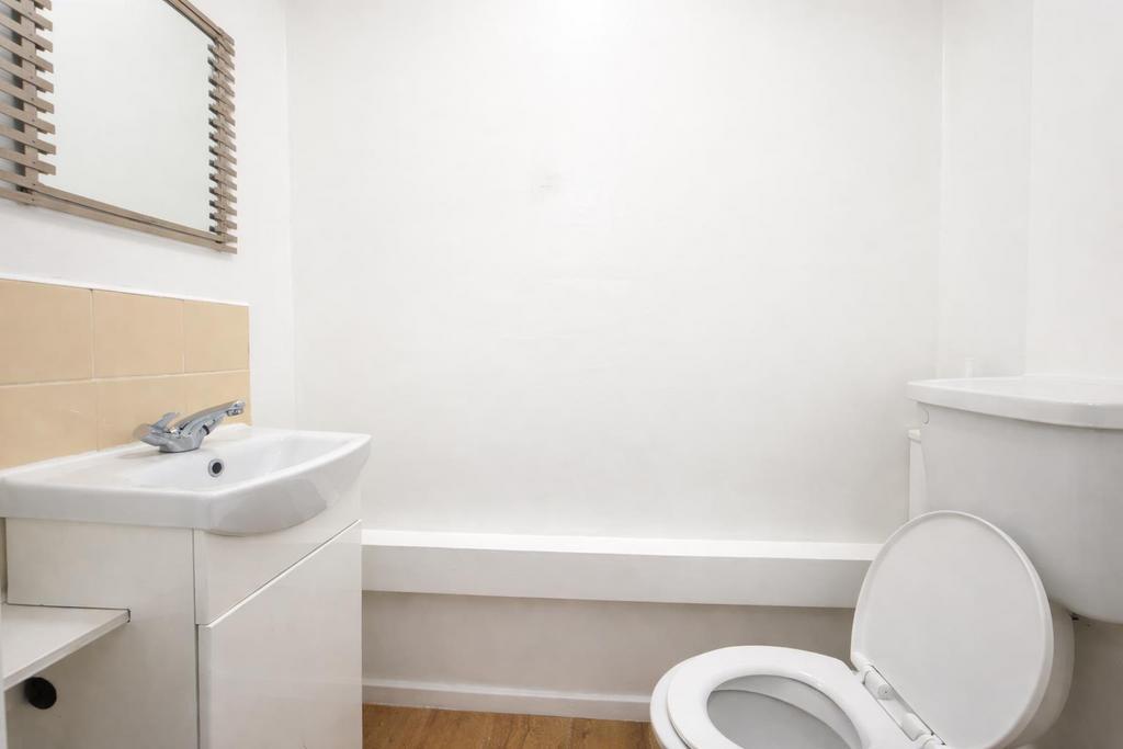 Toilet .png