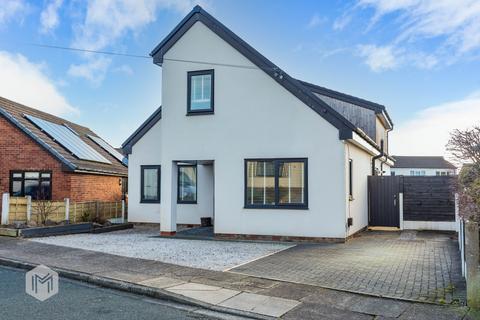4 bedroom detached house for sale, Mendip Crescent, Bury, Greater Manchester, BL8 1QZ