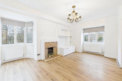 2 bedroom apartment to rent, Kelvin Drive, St Margarets
