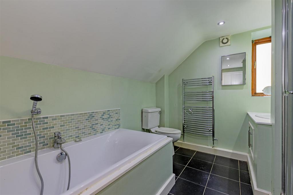 Bathroom-1.jpg