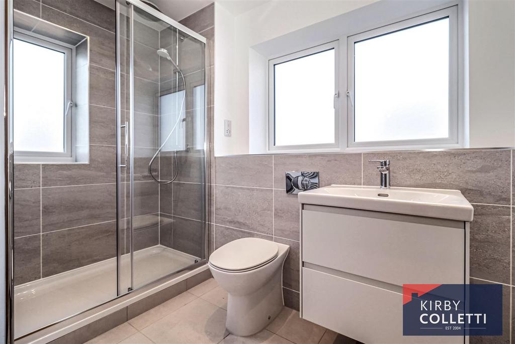 En suite shower room