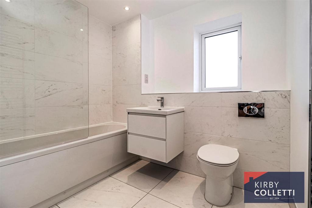 Family bathroom
