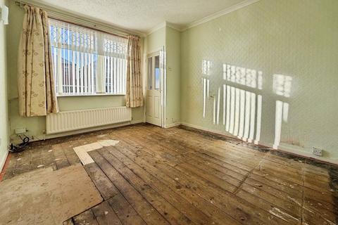2 bedroom semi-detached house for sale, Clovelly Road, Stockport SK2