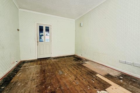 2 bedroom semi-detached house for sale, Clovelly Road, Stockport SK2