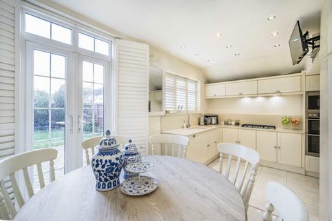 5 bedroom terraced house for sale, Briar Avenue, London SW16