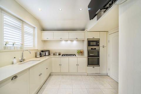 5 bedroom terraced house for sale, Briar Avenue, London SW16