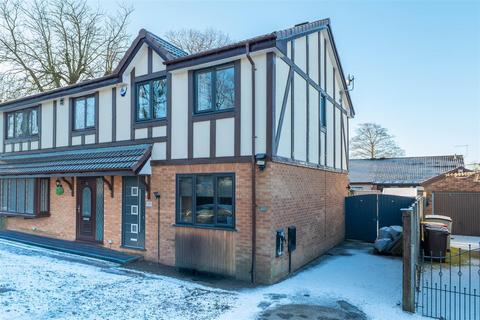 3 bedroom semi-detached house for sale, Carloway Avenue, Fulwood, Preston