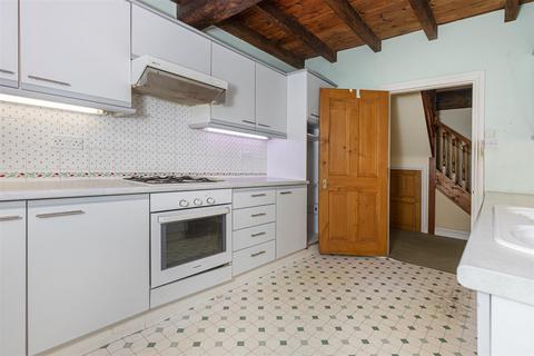 3 bedroom terraced house for sale, Morton Way, Huddersfield HD3