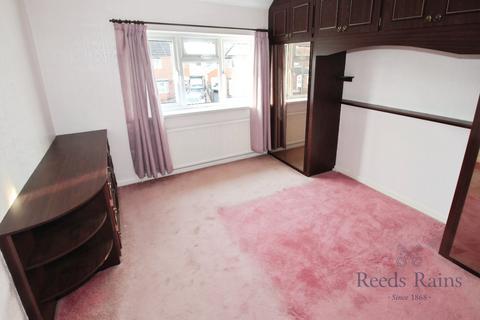 3 bedroom semi-detached house for sale, Park Grove, Leeds LS26