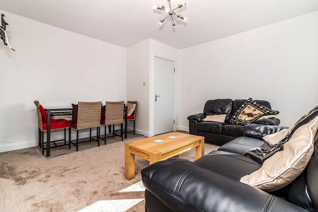 Living Room/Dining R