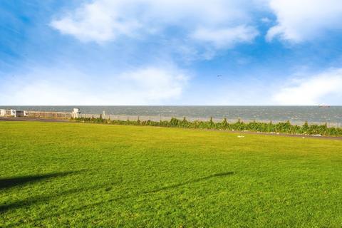 2 bedroom apartment for sale, Fort Paragon, Margate CT9