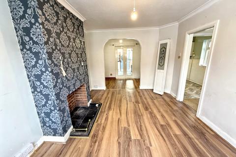 2 bedroom semi-detached house for sale, West Bromwich B71