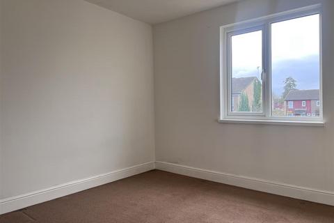 undefined, 8 Medworth