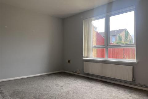 undefined, 8 Medworth