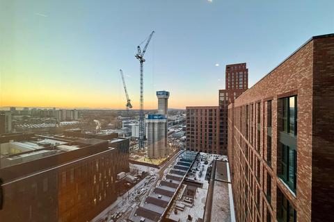 1 bedroom apartment to rent, Waterhouse Gardens, Manchester