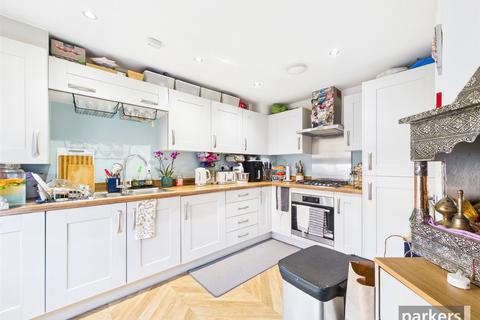 3 bedroom terraced house for sale, Elm Drive, Reading RG5
