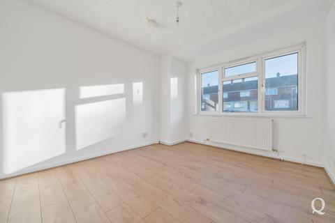 2 bedroom terraced house for sale, Cambridge Road, Sittingbourne, Kent, ME10
