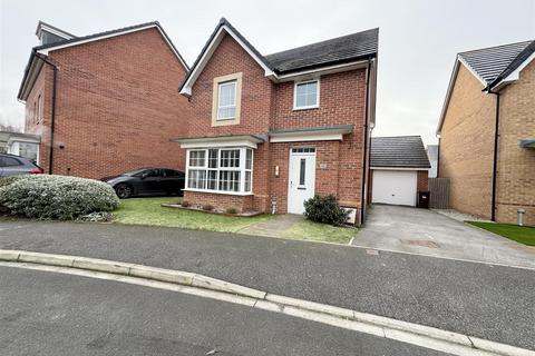3 bedroom detached house for sale, Emmerson Spur, Methley, Leeds