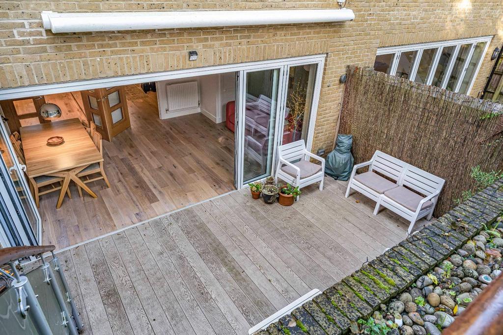 Seamless connection of terrace  social space.jpg