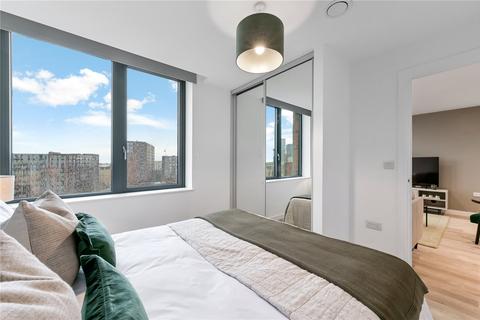 2 bedroom apartment to rent, Gaythorn Street, Salford, M5